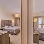 Altura Zakynthos 3* تسيليفي