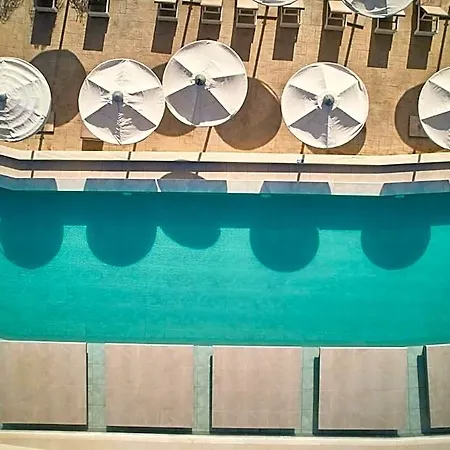 Altura Zakynthos فندق 3*