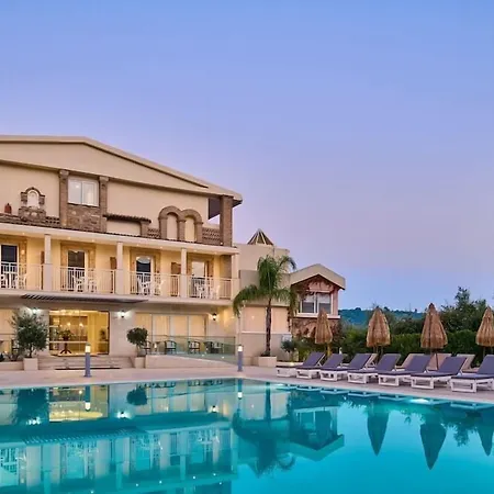 Altura Zakynthos Hotell 3*