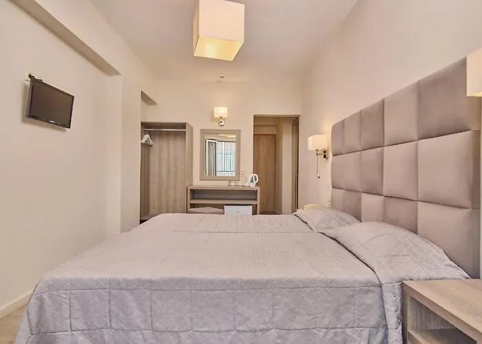 Altura Zakynthos Hotel 3*