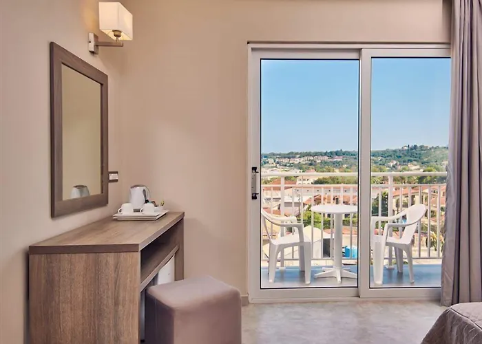 Altura Zakynthos Hotel 3*