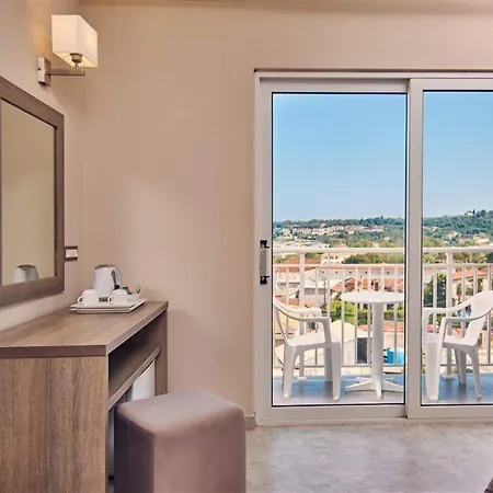 Altura Zakynthos Hotel 3*